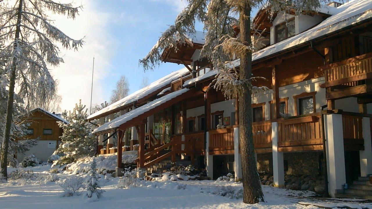 Stajnia Sarnowek Nad Jeziorem Rozany Rozajny Wielkie Экстерьер фото